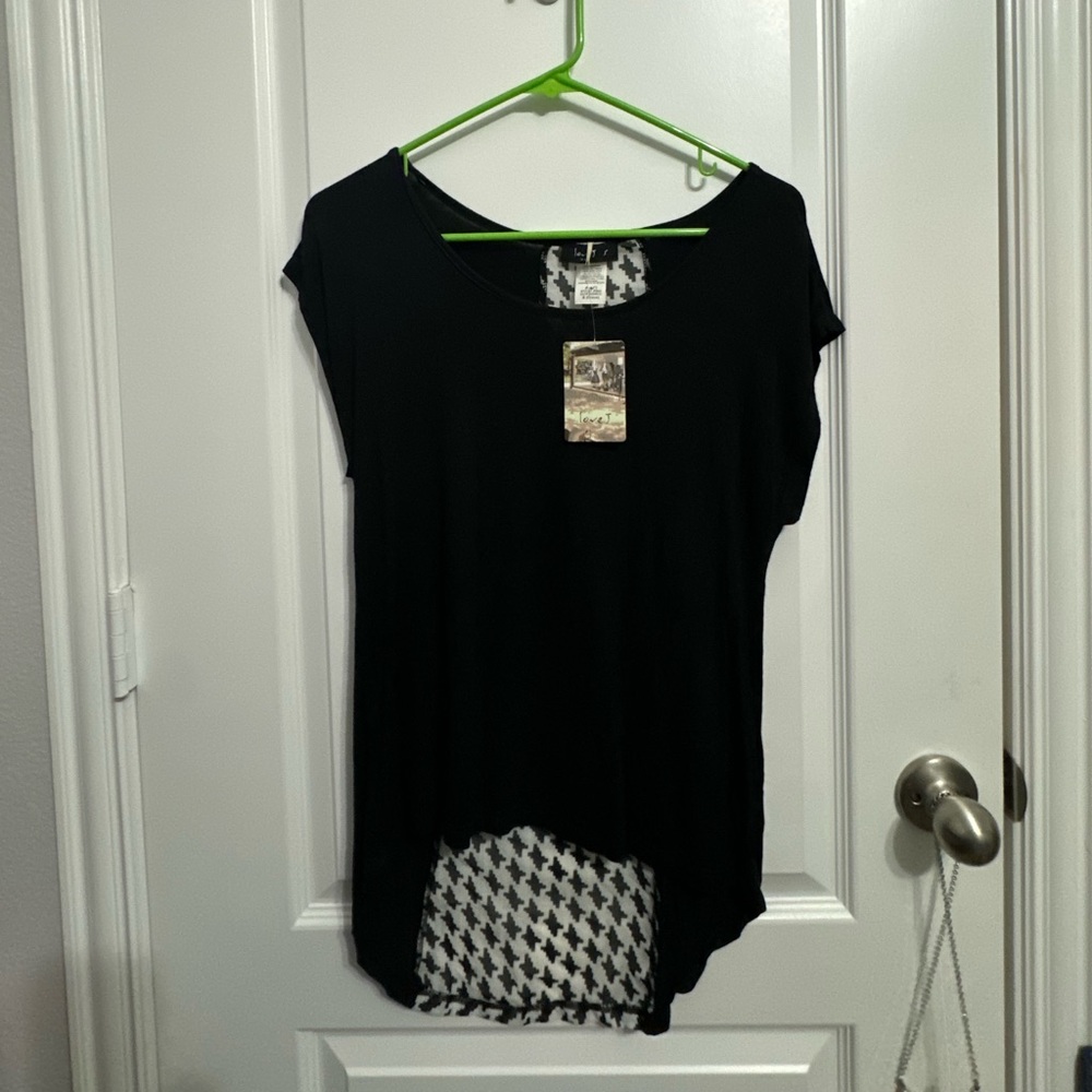 Love J Black Top with Geometric Hem high low brand new